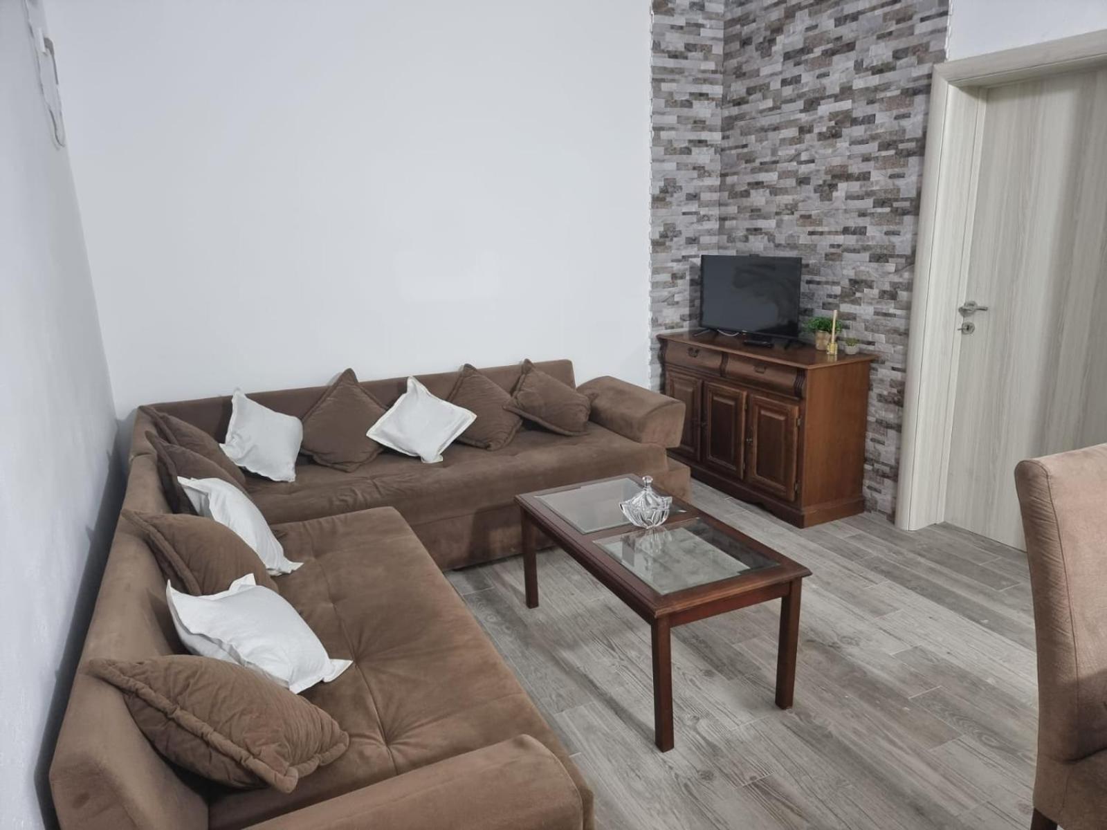 Apartments Vukmarkovic Сутоморе Екстер'єр фото